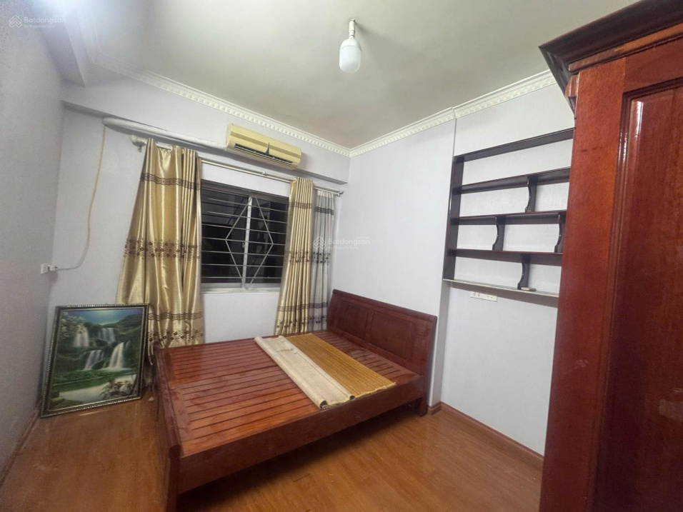 Large 3-Bedroom Apartment Near My Dinh Market
