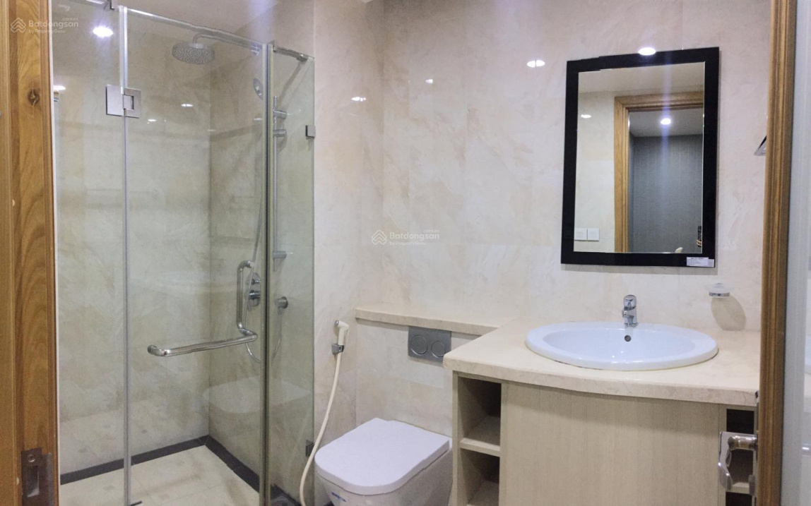 Modern 3-Bedroom Apartment with Balcony in Hanoi