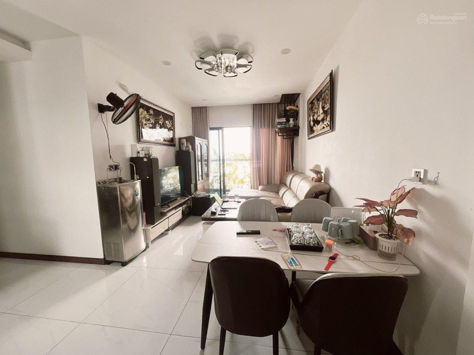 Fully Furnished 1-Bedroom Apartment in Screc Tower, District 3, Ho Chi Minh City