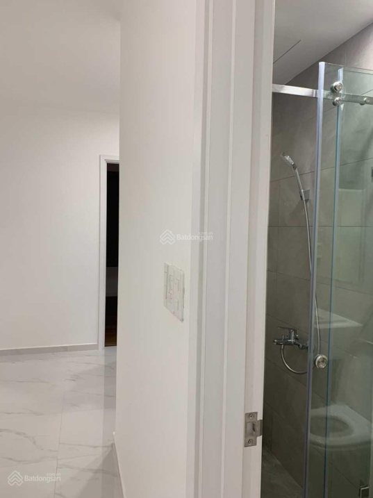 Modern 2-Bedroom Apartment with Resort-Like Amenities