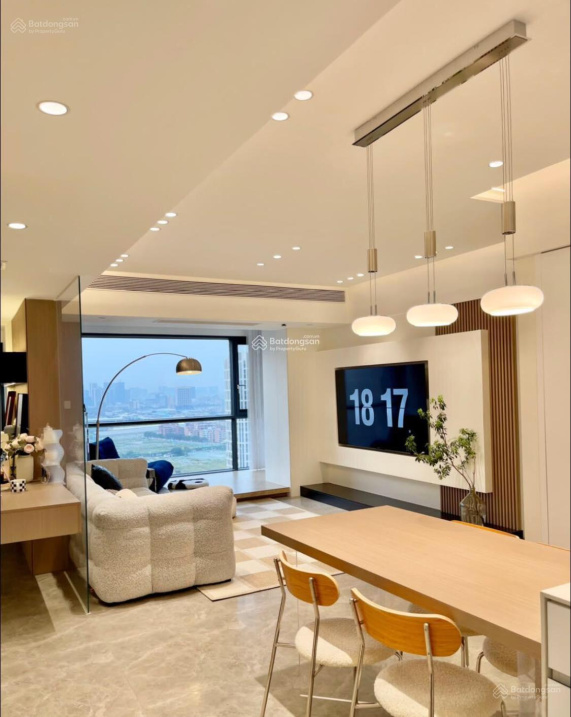 Modern 100m² Apartment with 3 Bedrooms, High-End Amenities