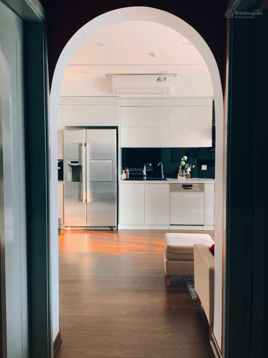 Studio Apartment with Modern Design and City View