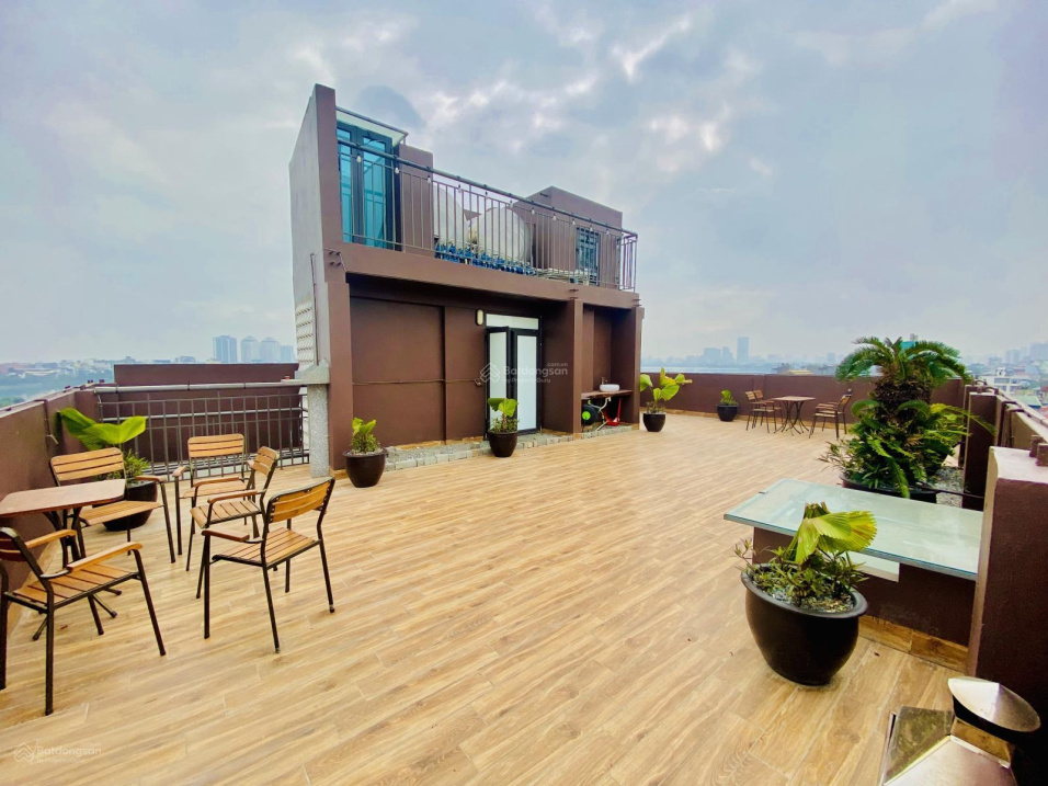 Modern Studio Near Lotte Mall with Lake View