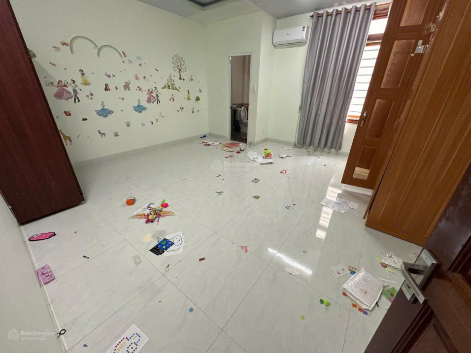 Spacious 4-Bedroom House in Phuoc Long B Urban Area