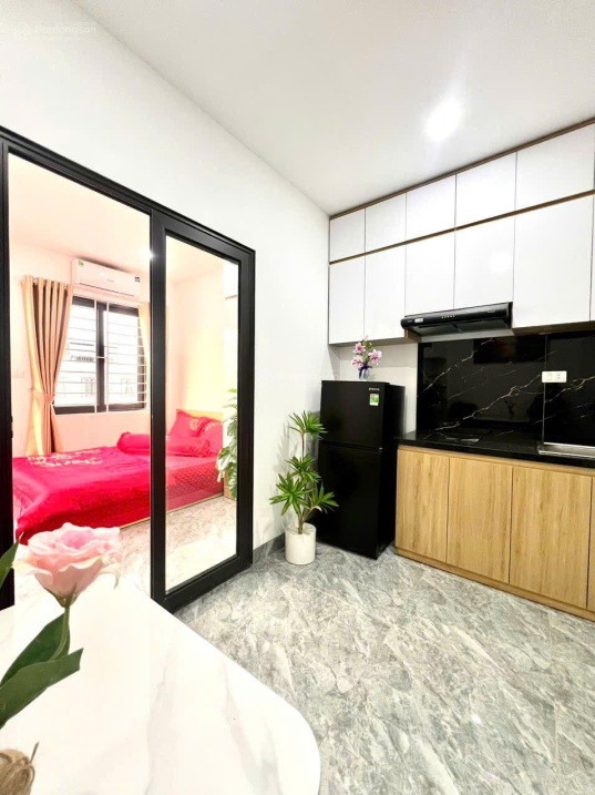 Modern 35m² Studio Apartment with Full Furnishings