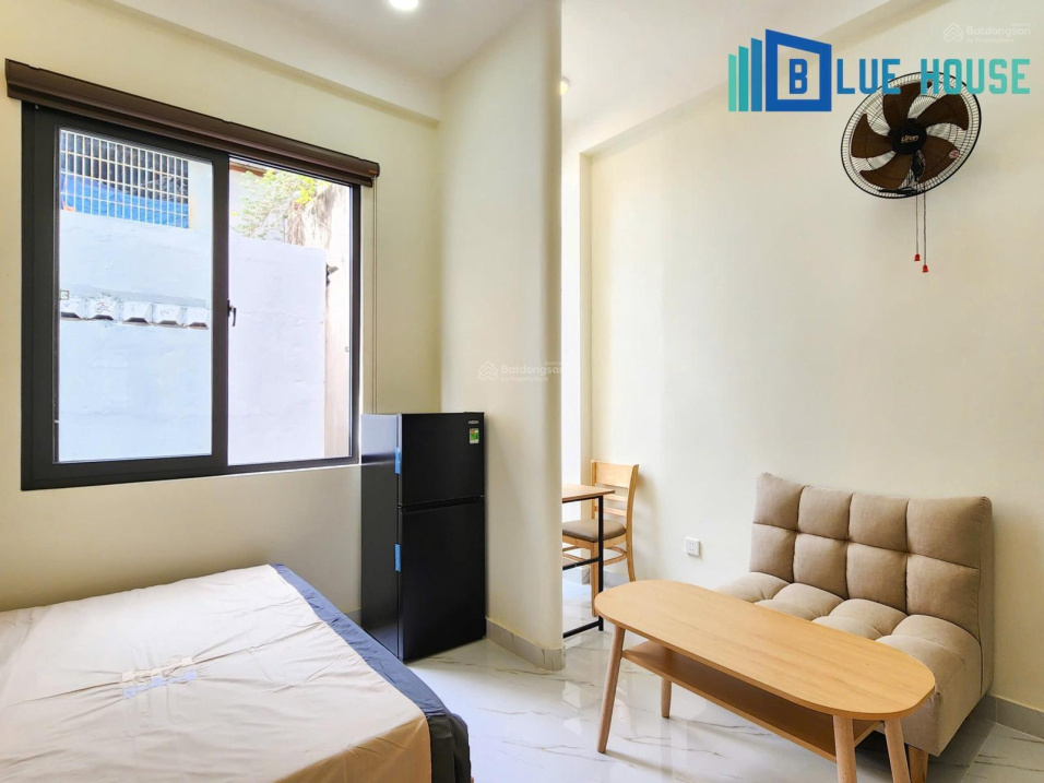 Modern Studio Apartments with Balcony