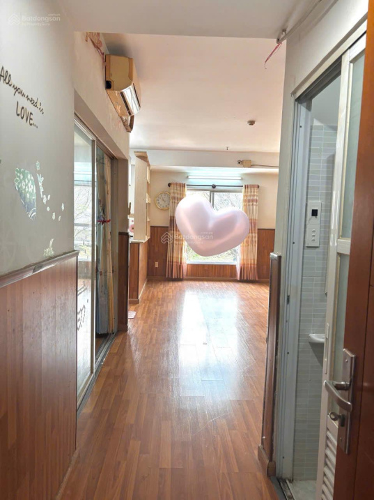 Spacious 1 Bedroom Apartment in Binh Tan