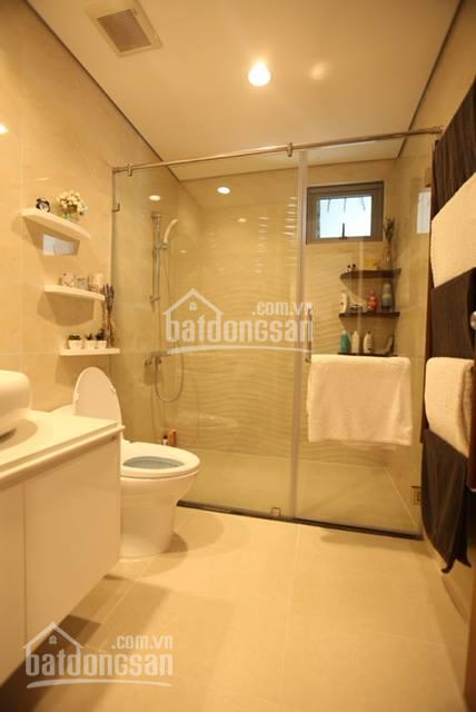 High-floor Vinhomes Apartment with 2 Bedrooms