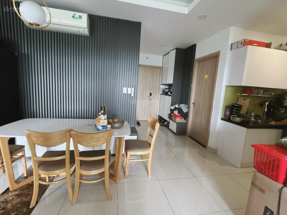 Modern 2-bedroom apartment with full furniture