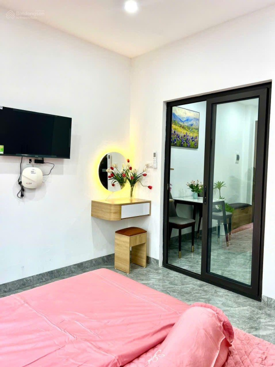 Modern 35m² Studio Apartment with Full Furnishings