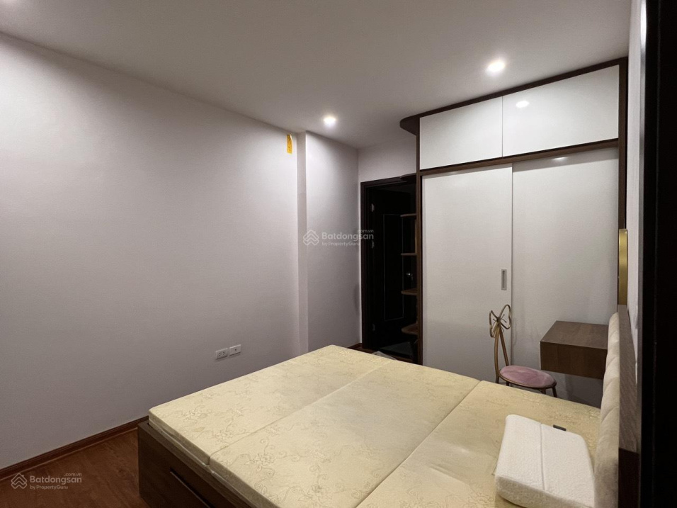 Modern 2-Bedroom Apartment with Full Amenities