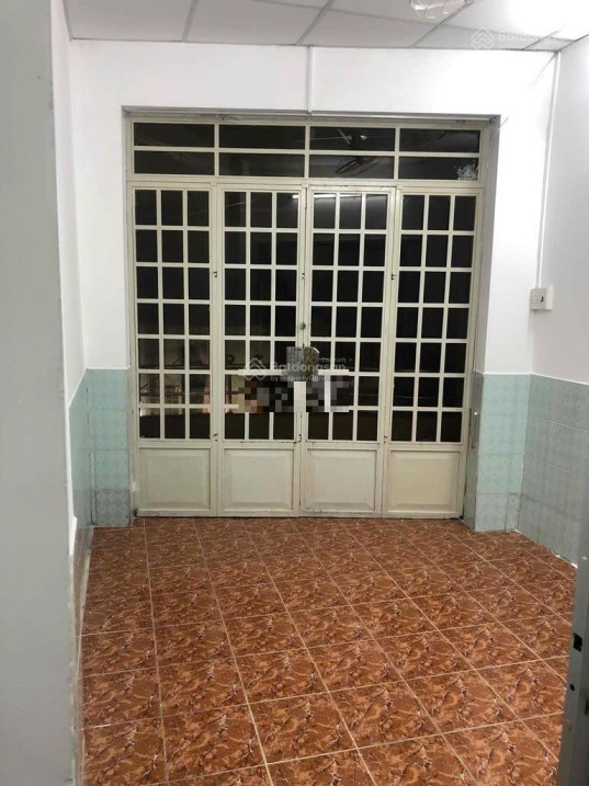 Small 15m² House in Lac Long Quan