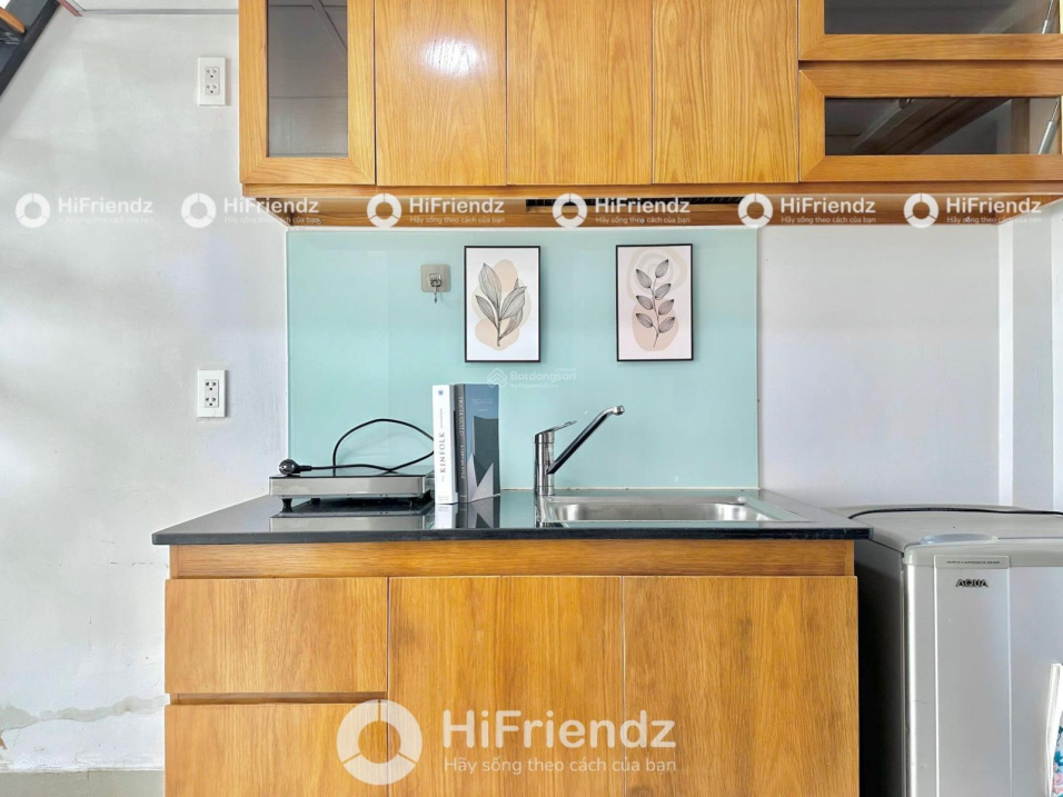 Modern Duplex Near Crescent Mall with Full Furniture