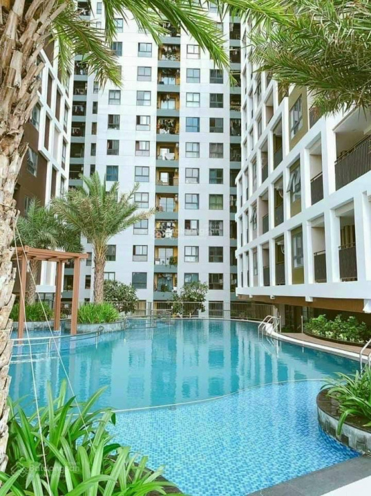 Apartment near National University with Pool