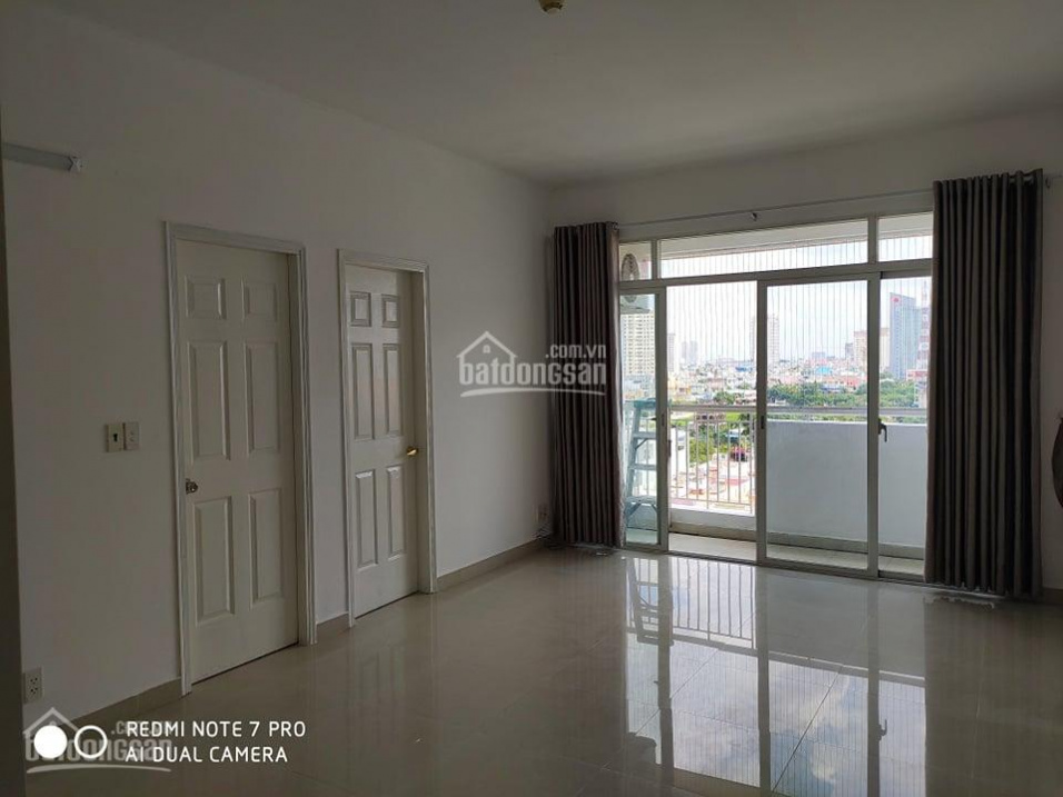Modern 1 Bedroom Apartment in Bình Khánh