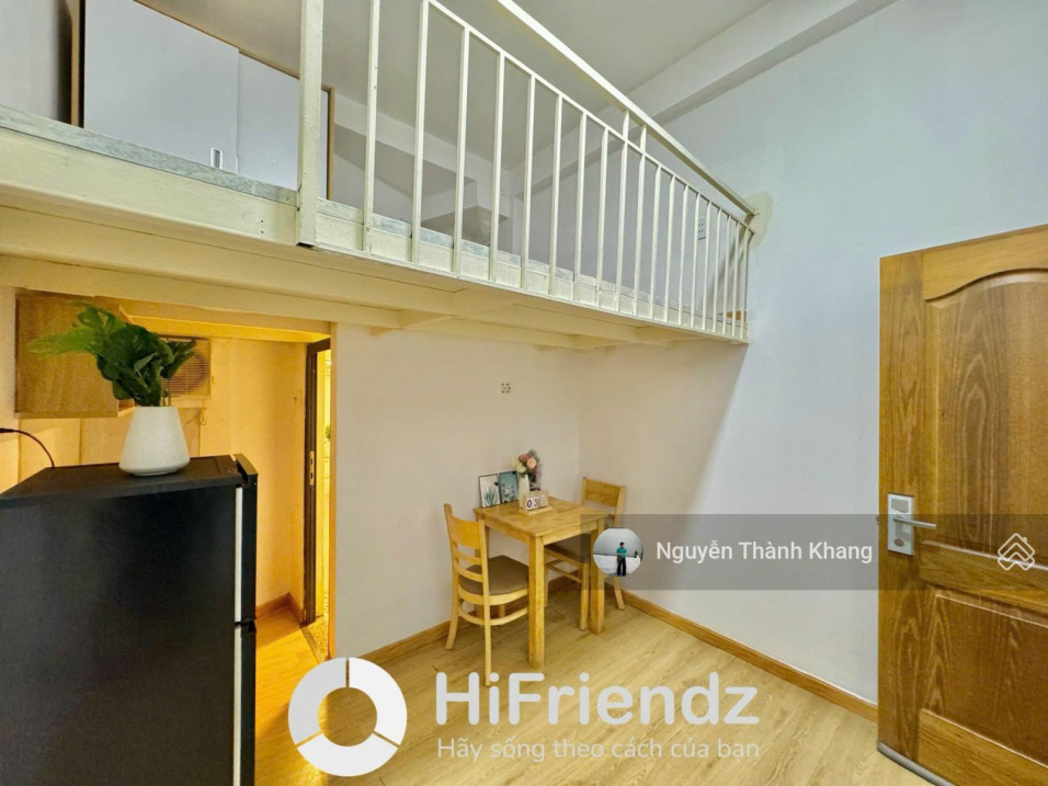 Modern Loft Studio with Mezzanine Near Universities