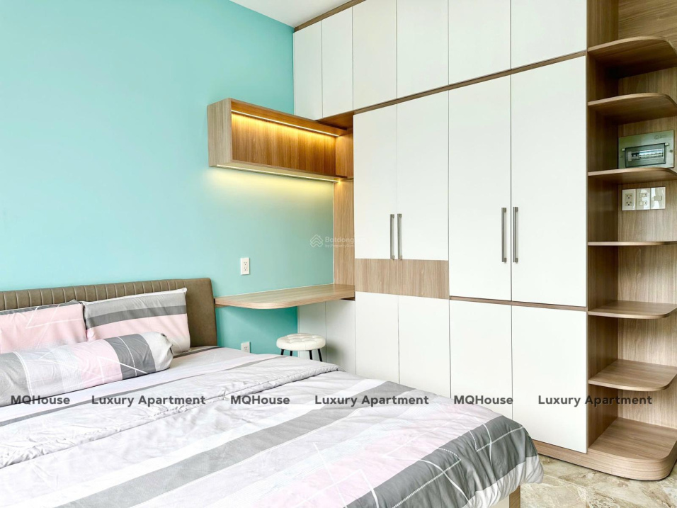Modern Studio with Balcony in Le Van Sy