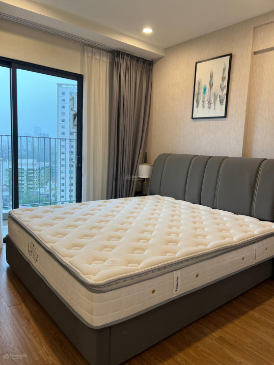 Modern 2-Bedroom Apartment at Kosmo Tay Ho