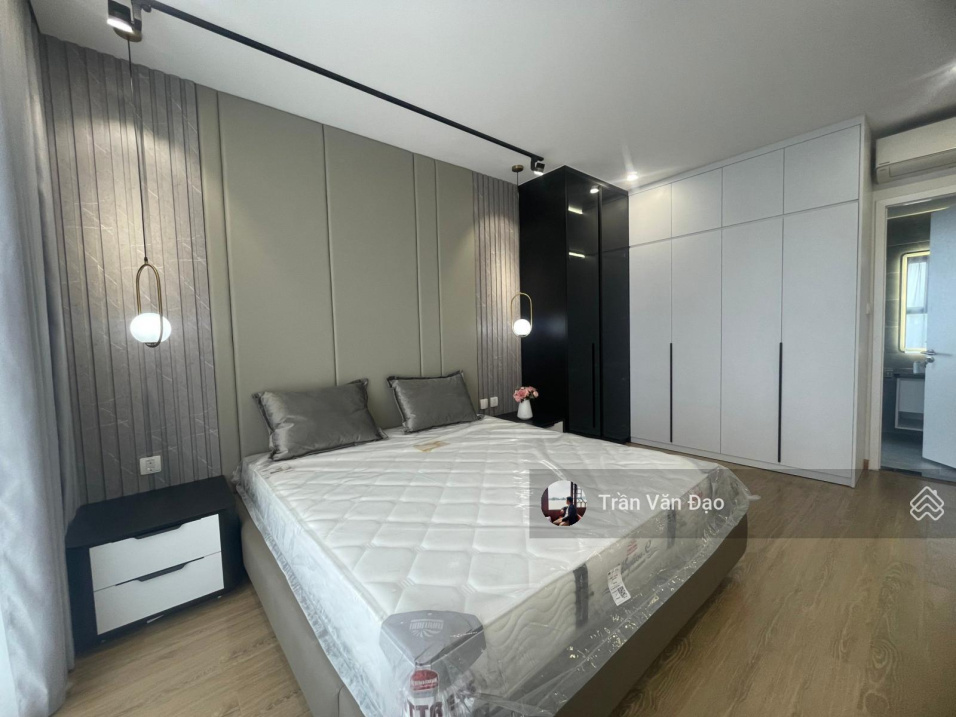 3-Bedroom Apartment at Hà Đô Park View near Cầu Giấy Park