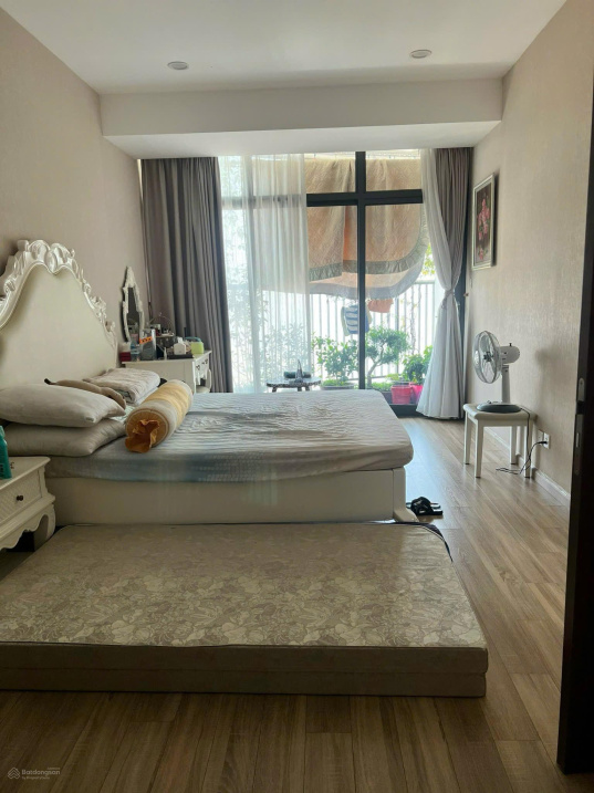 3-Bedroom Apartment at Tây Hà Tower, Fully Furnished