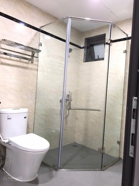 Modern Studio Apartment with Elevator in Ba Dinh