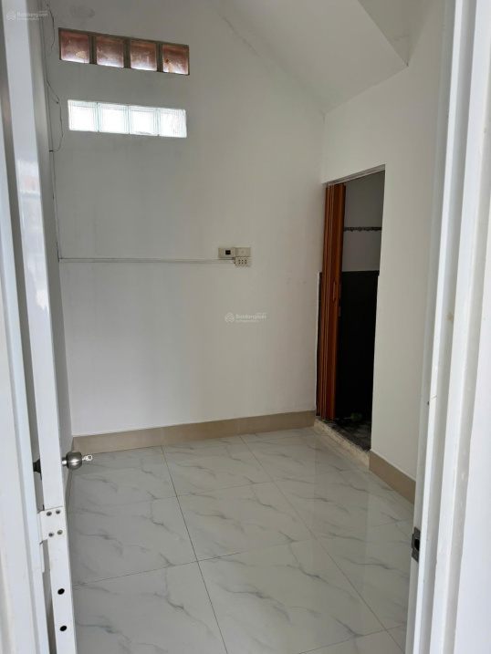 3-Bedroom House in District 8 with Air Conditioning