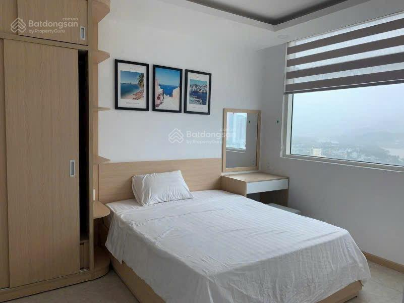Seafront 2-Bed Apartment in Muong Thanh Complex