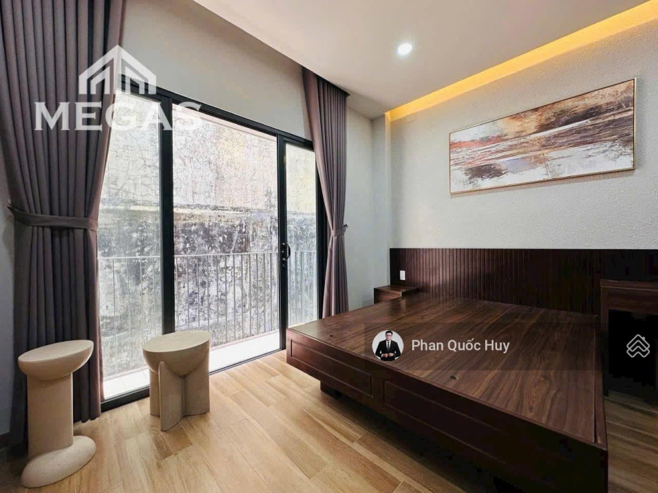 Modern Studio Apartment with Kitchen and Balcony