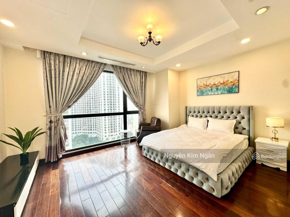 Luxury Royal City Apartment with Pool Access