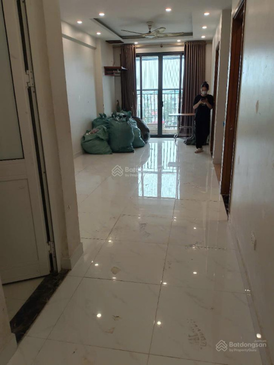 Простора 2-кімнатна квартира в Gelexia Riverside 727 Tam Trinh