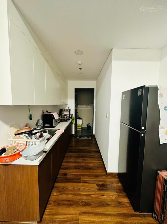 Modern 2BR Apartment with Pool and Amenities