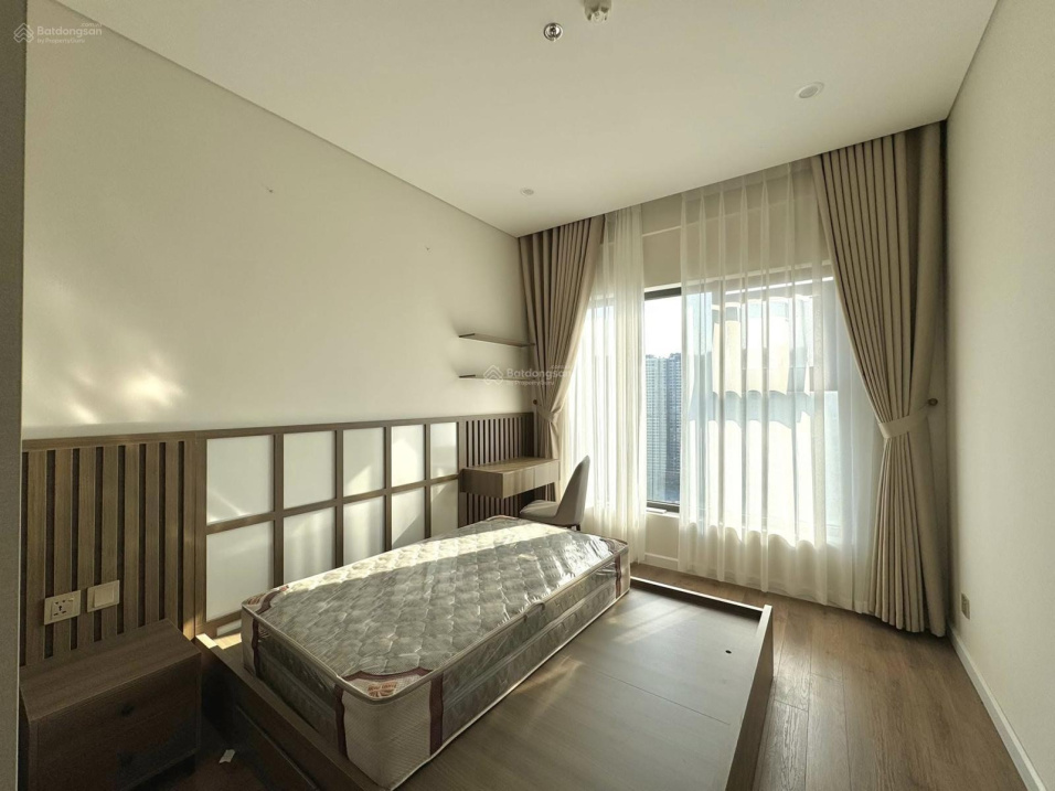 Modern 110m² 3-Bedroom Apartment with Full Furnishing