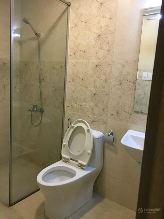 Modern 2-Bedroom Apartment with Full Amenities