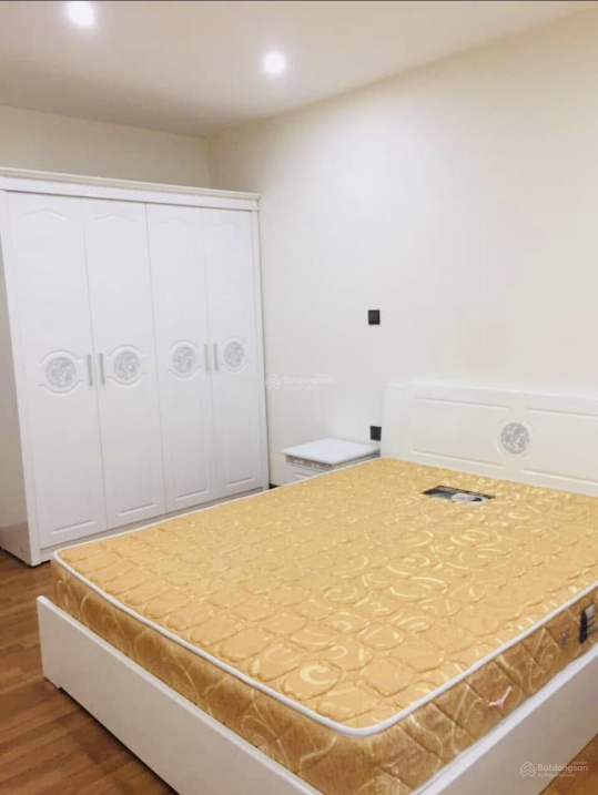Fully Furnished 2-Bedroom Apartment at Home City Trung Kính