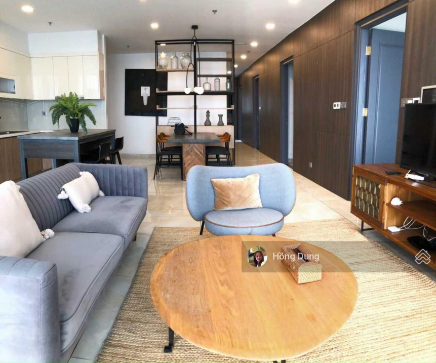 Luxury Vinhomes Golden River Apartment with River View