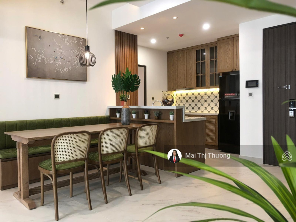 Modern 3-Bedroom Midtown Apartment with Designer Interior