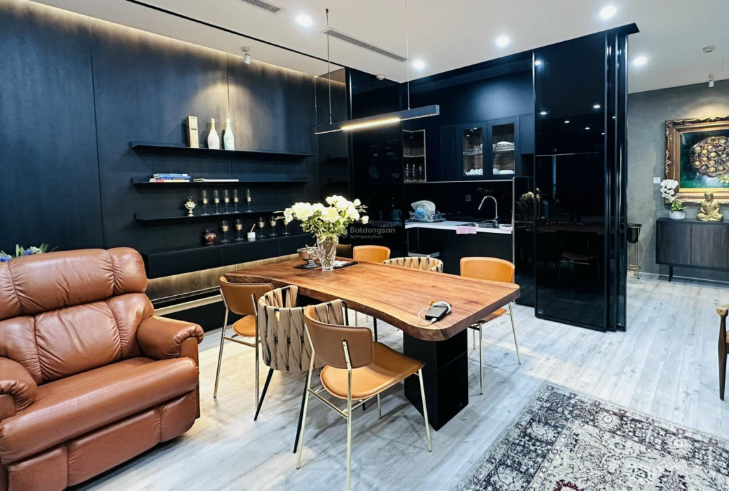 Studio Apartment with Designer Interior and Modern Amenities