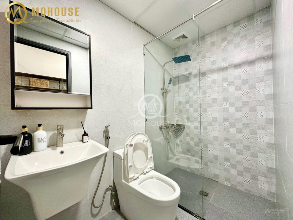 Modern 35m² Studio with Elevator and Security