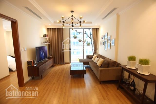 High-floor Vinhomes Apartment with 2 Bedrooms