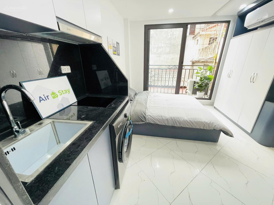 Modern Studio Apartment Near West Lake
