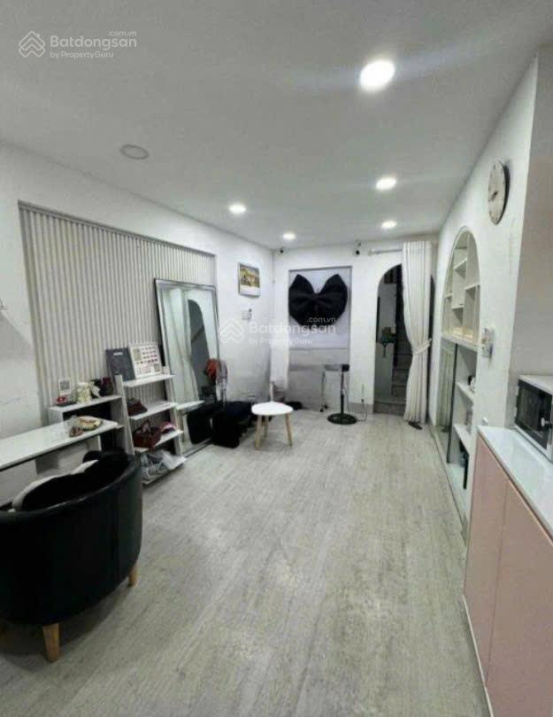 Modern Corner House with Business Potential in Go Vap