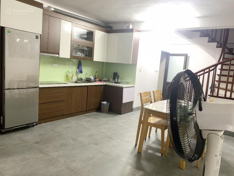 4-Floor House Near Nguyen Chi Thanh Street