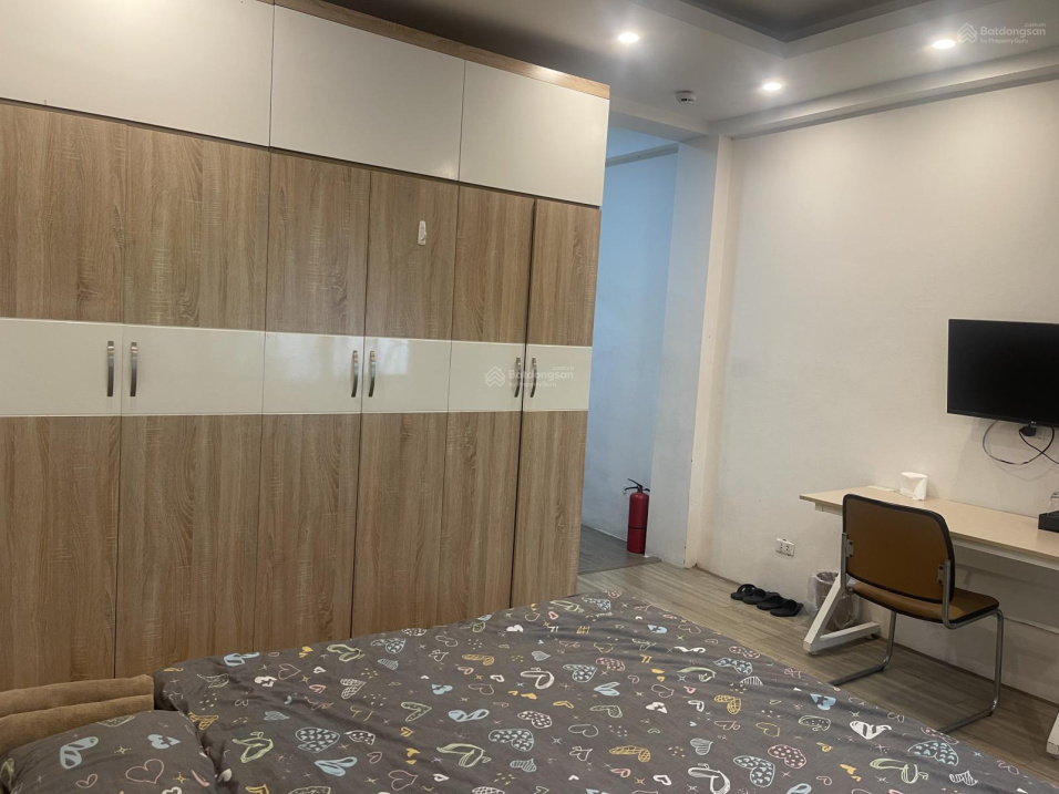 Modern 30m² Studio with Full Furniture