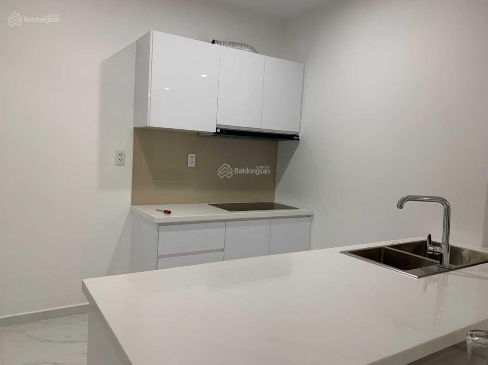 Modern 2-Bedroom Apartment with Resort-Like Amenities