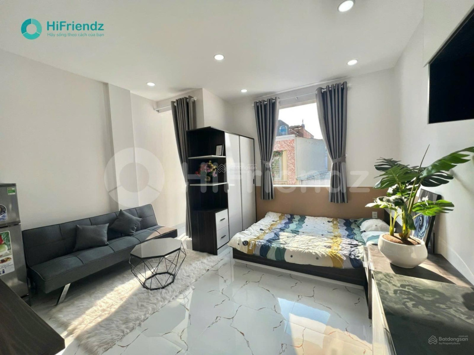 Modern Studio Apartment with Balcony in Tan Phu