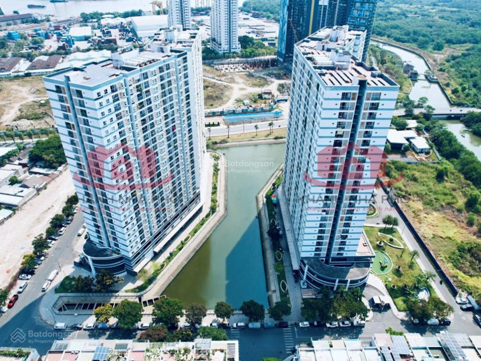 73m² Corner Apartment with 2 Bedrooms, Waterfront