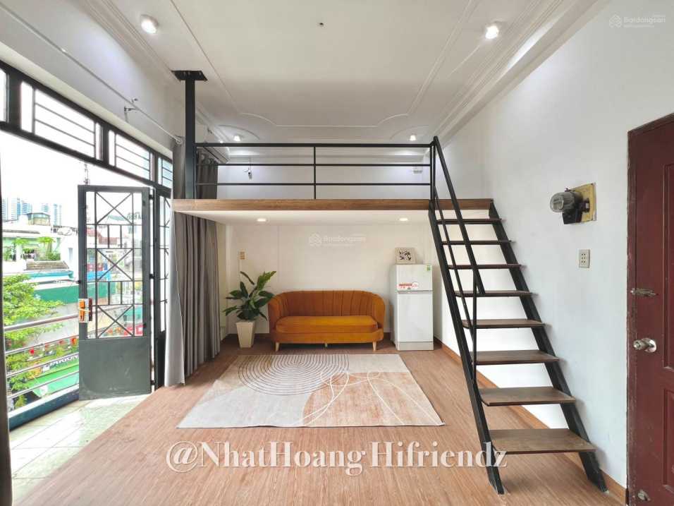 Duplex Balcony Apartment near Bach Khoa University, District 10