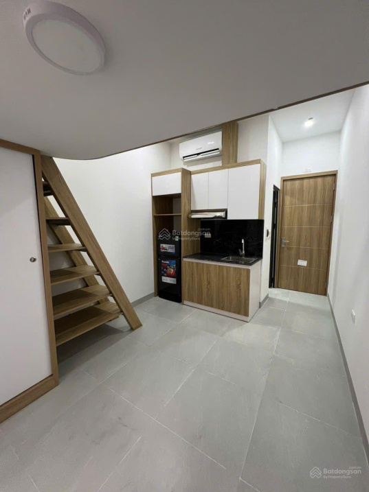 Modern Loft Studio with Mezzanine in Cau Giay