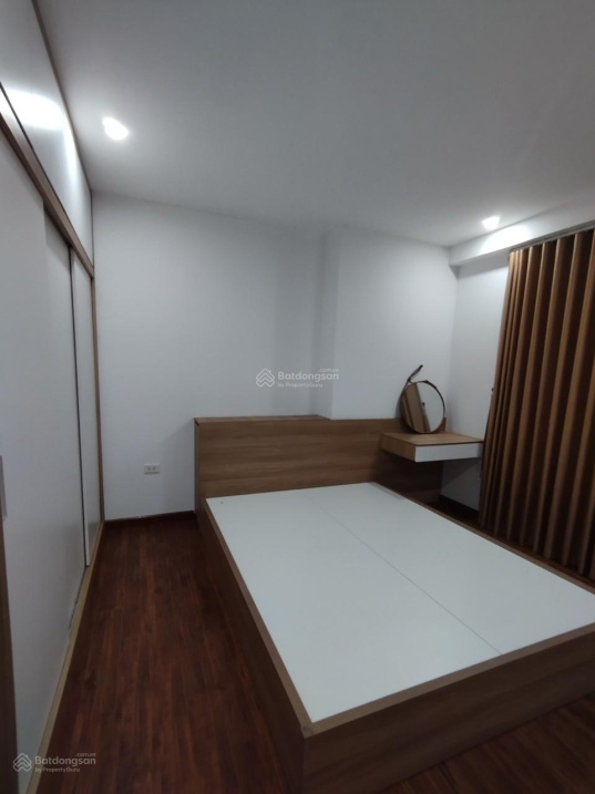 Modern 2-Bedroom Apartment with Pool in Dinh Cong