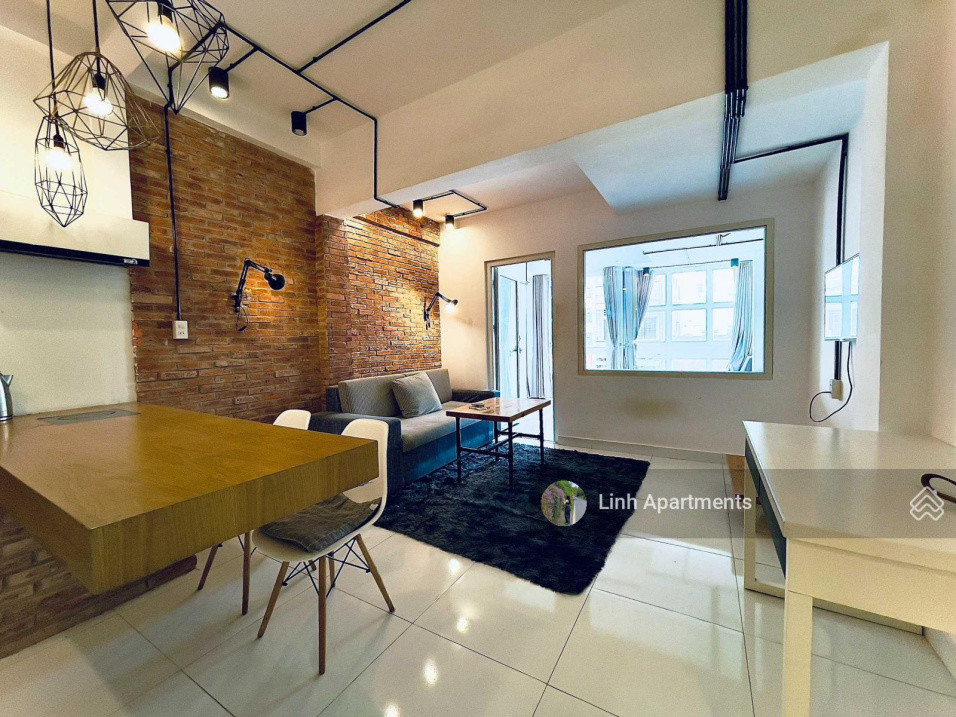Modern Loft Apartment with Balcony in District 1
